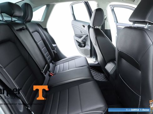 Certified 2023 Volkswagen Jetta SE FWD image 70