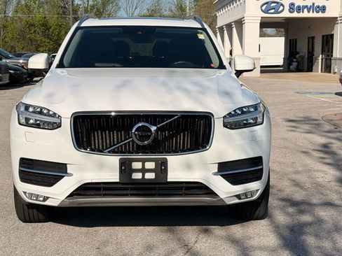Used 2018 Volvo XC90 T6 Momentum w/ Momentum Plus Package AWD/4WD image 2