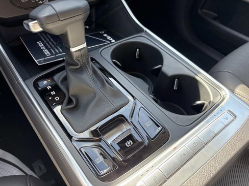 New 2026 Kia Carnival EX image 30