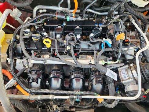 Used 2022 Ford Maverick Lariat w/ Lariat Luxury Package FWD image 33