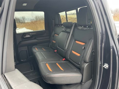 Used 2025 GMC Sierra 2500 AT4 w/ AT4 Premium Plus Package image 46