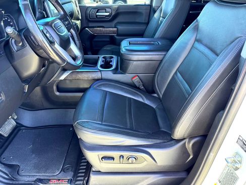 Used 2021 GMC Sierra 3500 Denali w/ Denali Ultimate Package image 12