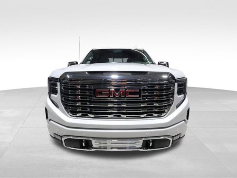 Certified 2024 GMC Sierra 1500 Denali w/ Denali Reserve Package AWD/4WD image 7