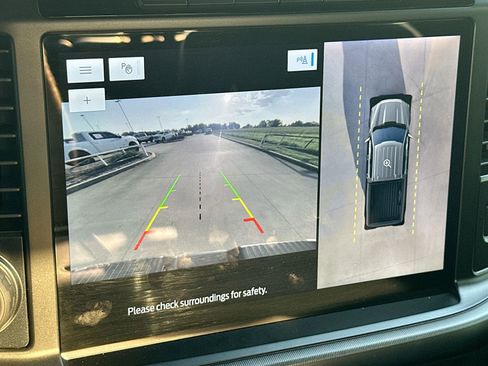 Used 2023 Ford F150 Platinum w/ Equipment Group 701A High image 17