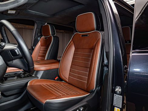 Used 2025 GMC Sierra 2500 Denali Ultimate image 23