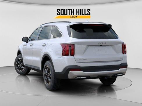 New 2026 Kia Sorento S image 4