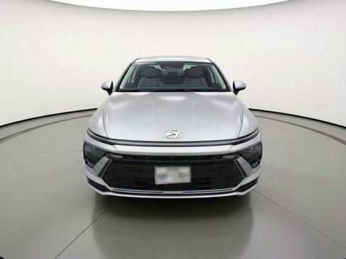 Used 2025 Hyundai Sonata SEL image 2