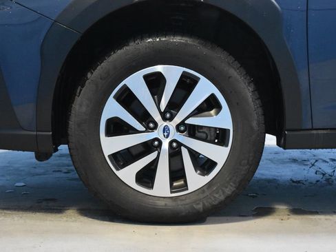 Used 2024 Subaru Outback Premium image 21