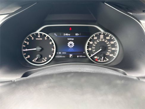 Used 2016 Nissan Murano Platinum w/ Platinum Technology Package FWD image 16