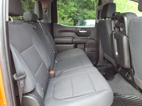 Used 2021 Chevrolet Silverado 1500 Custom Trail Boss AWD/4WD image 14