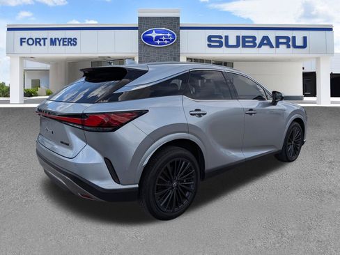 Used 2025 Lexus RX 350 Premium w/ Convenience Package FWD image 4