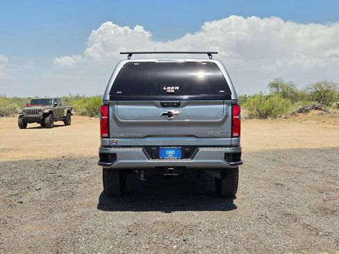 Used 2025 Chevrolet Silverado 2500 High Country w/ Technology Package AWD/4WD image 7