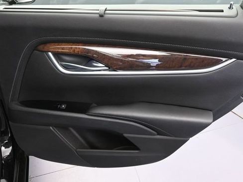 Used 2014 Cadillac XTS Premium FWD image 33