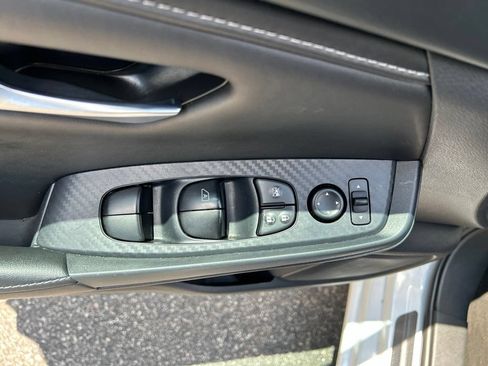 Certified 2025 Nissan Sentra SV FWD image 19