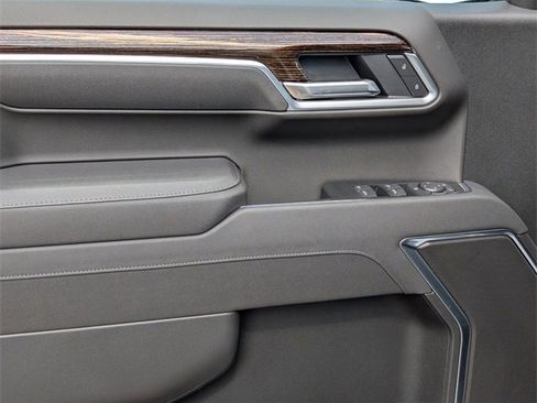 New 2026 GMC Sierra 1500 SLE image 14