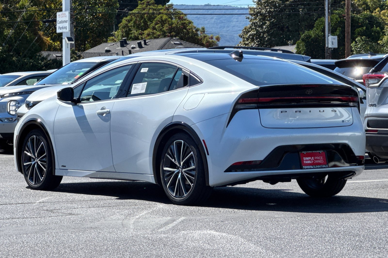 New 2027 Toyota Prius Limited AWD/4WD image 7