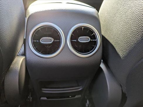 Used 2026 Mercedes-Benz GLA 250 image 17