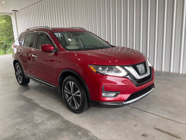 Used 2017 Nissan Rogue SL w/ SL Premium Package FWD image 27