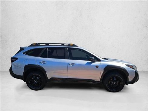 Used 2022 Subaru Outback Wilderness w/ Wilderness Package AWD/4WD image 4