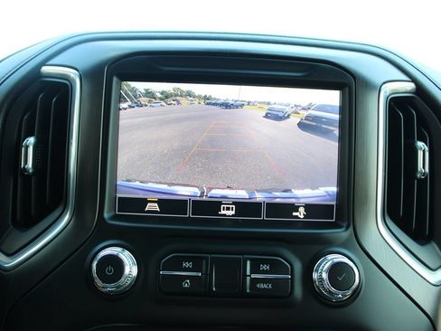 Used 2022 GMC Sierra 1500 AT4 w/ AT4 Preferred Package AWD/4WD image 43