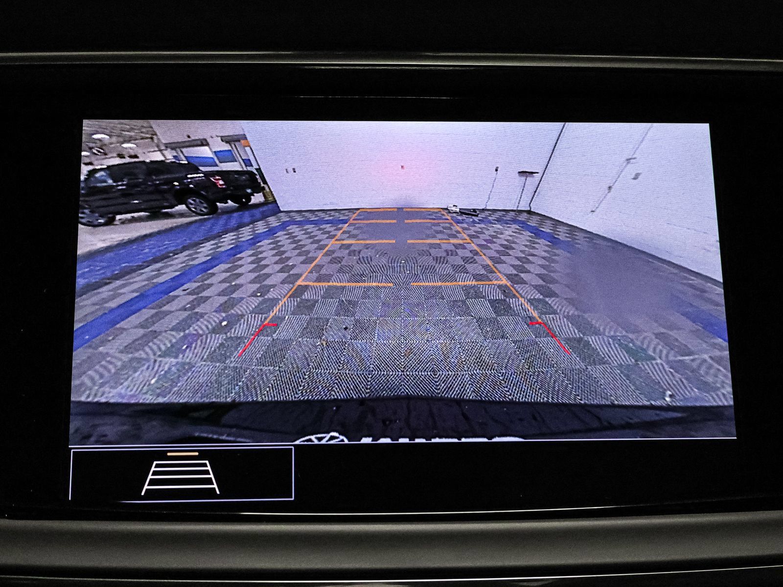 Used 2020 Buick Enclave Essence AWD/4WD image 42