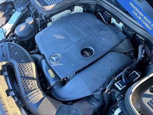 Used 2020 Mercedes-Benz GLC 300 4MATIC image 43