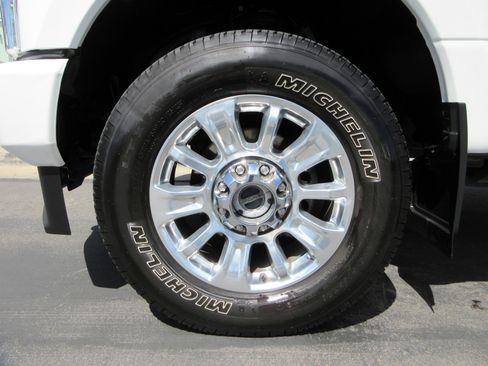 Used 2022 Ford F350 Limited AWD/4WD image 53