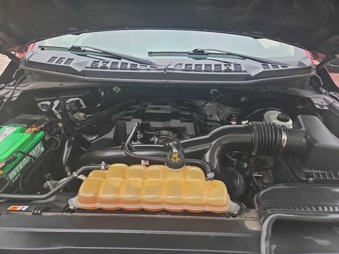 Used 2018 Ford F150 XLT w/ Equipment Group 302A Luxury image 11