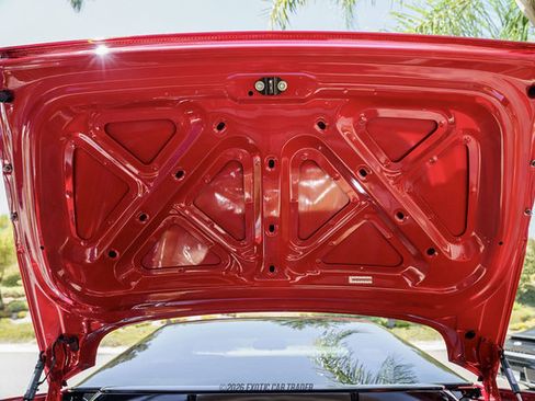 Used 2004 Acura NSX T RWD image 99