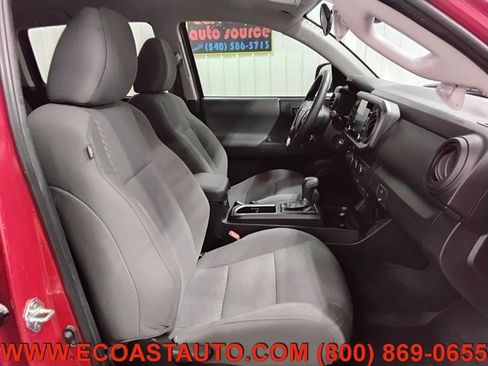 Used 2023 Toyota Tacoma SR image 14