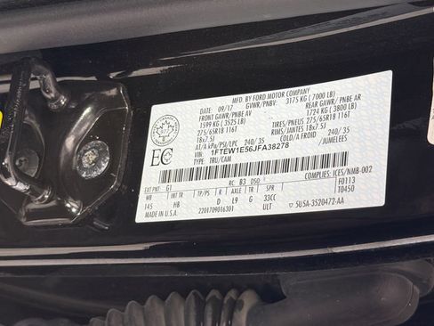 Used 2018 Ford F150 Lariat w/ Equipment Group 501A Mid AWD/4WD image 32