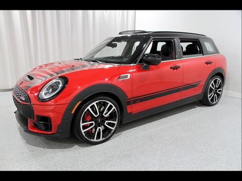 Used 2024 MINI Cooper Clubman John Cooper Works AWD/4WD image 3
