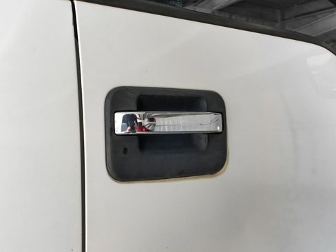 Used 2014 Ford F150 XLT w/ Equipment Group 302A Luxury image 40