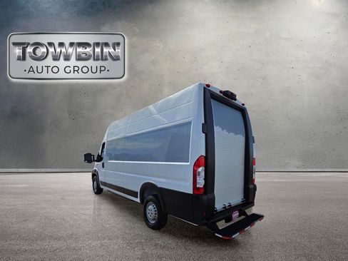 Used 2024 RAM ProMaster 3500 w/ Delivery Van Package FWD image 12
