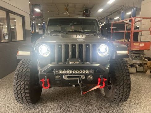 Used 2018 Jeep Wrangler Unlimited Rubicon image 2