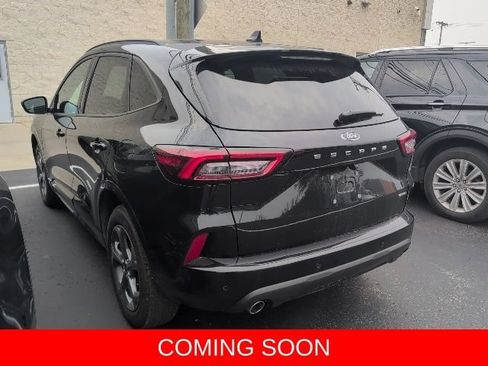 Used 2024 Ford Escape ST-Line w/ Tech Pack #1 AWD/4WD image 6