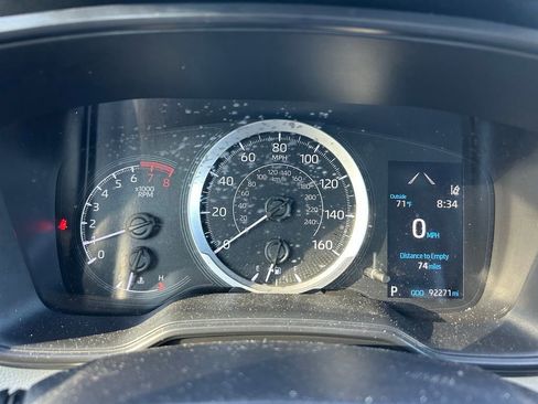 Used 2020 Toyota Corolla LE FWD image 22