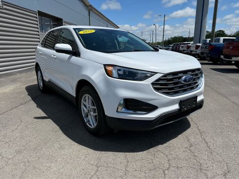 Used 2022 Ford Edge SEL image 2