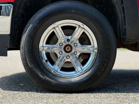 Used 2013 GMC Sierra 1500 SLE w/ Power Tech Package AWD/4WD image 28