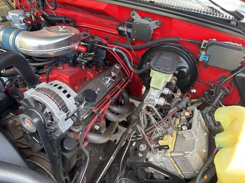Used 1992 Chevrolet Blazer 4WD image 24