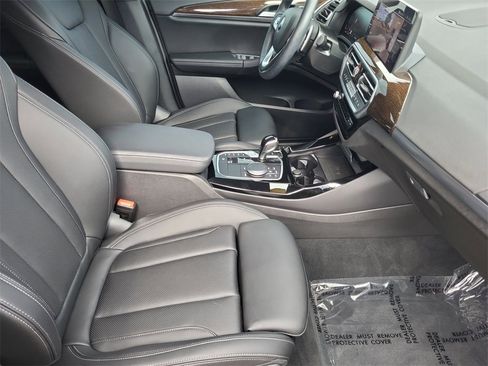 Used 2023 BMW X3 xDrive30i w/ Premium Package image 16
