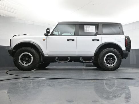 Used 2024 Ford Bronco Badlands AWD/4WD image 30