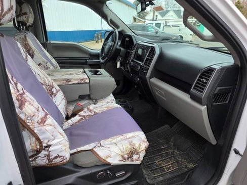 Used 2018 Ford F150 XLT w/ Equipment Group 302A Luxury image 14