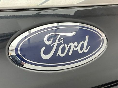 Used 2024 Ford Expedition Limited AWD/4WD image 27