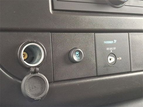 Certified 2024 Chevrolet Express 2500 w/ Driver Convenience Package image 21