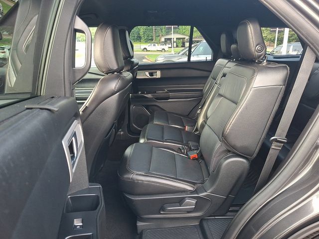 Used 2020 Ford Explorer Limited AWD/4WD image 10