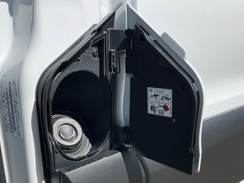 New 2026 Ford Transit 250 148 Medium Roof image 12