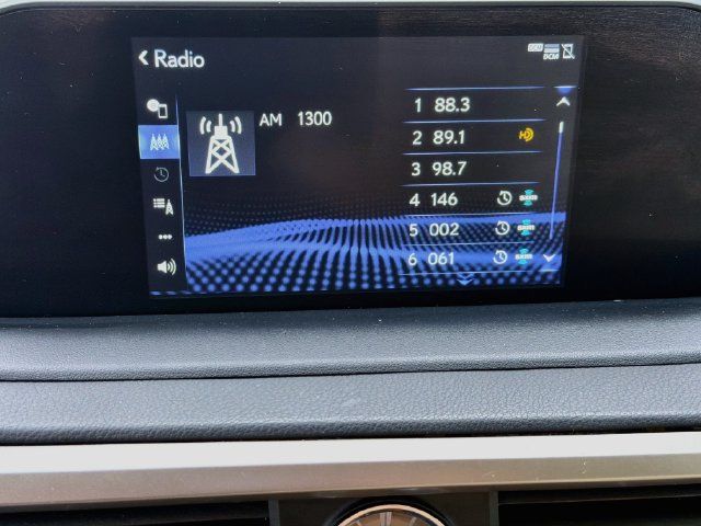 Used 2022 Lexus RX 350 AWD w/ Premium Package image 14