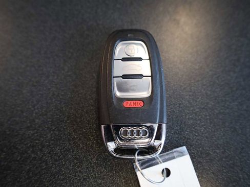 Used 2017 Audi S5 3.0T Cabriolet w/ Technology Package image 38