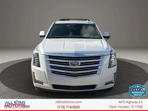 Used 2018 Cadillac Escalade ESV Platinum AWD/4WD image 2